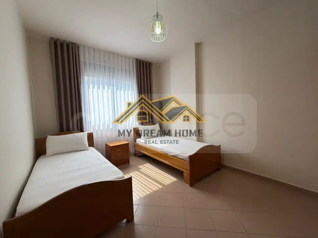 Apartament  100m² 4 floor