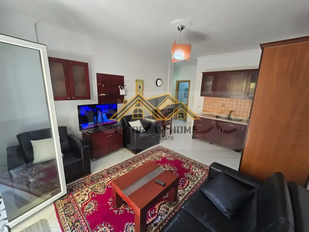 Apartament 1 room 61m² 4 floor