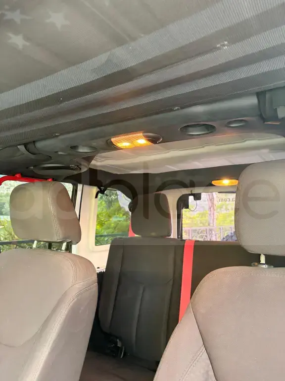 Jeep Wrangler JL  2013, 180 000 km