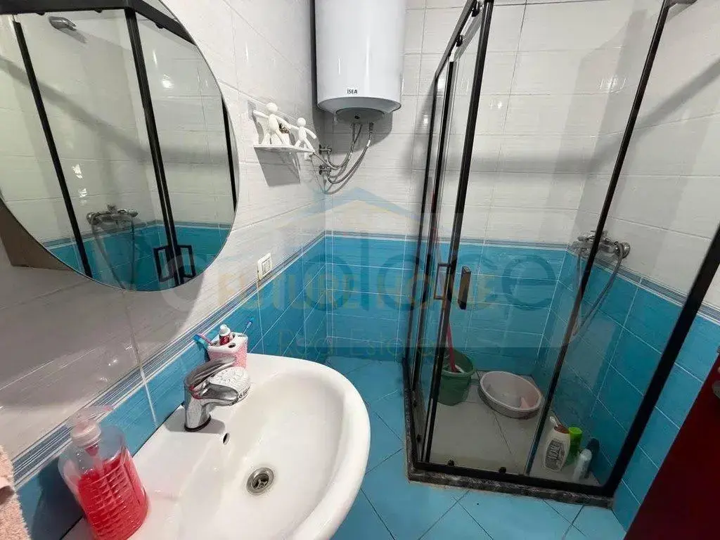 Apartament  99.68m² 5 floor