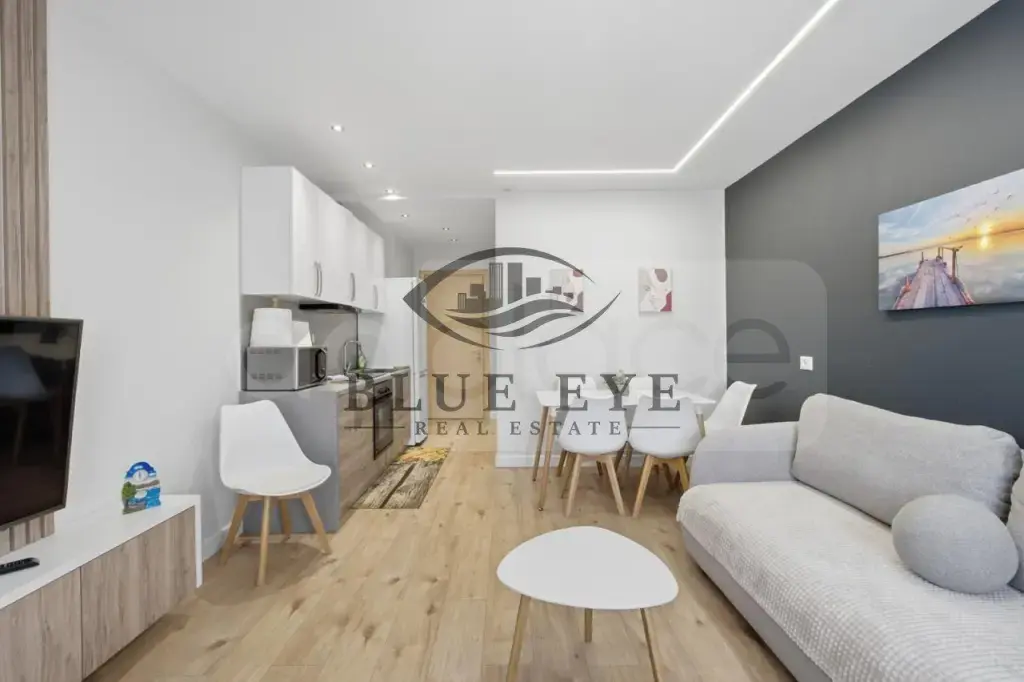 Apartament 2 rooms 75m² 8 floor
