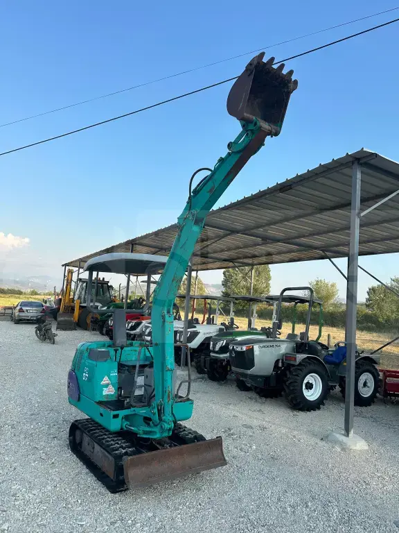 Komatsu 1.5 Ton