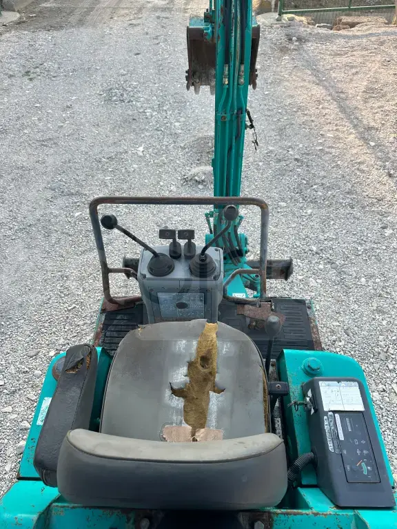 Komatsu 1.5 Ton