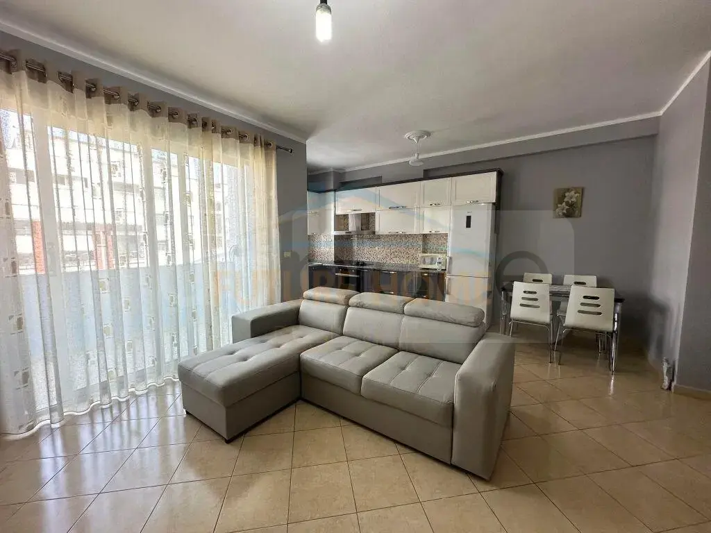 Apartament 1+1 dhoma 95 m² 6 kati