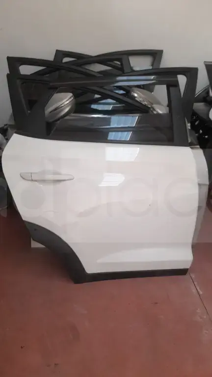 Dera e pasme e djathtë Hyundai Tucson III