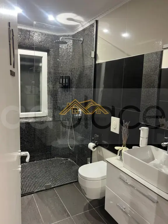 Apartament 1 dhoma 70 m² 2 kati