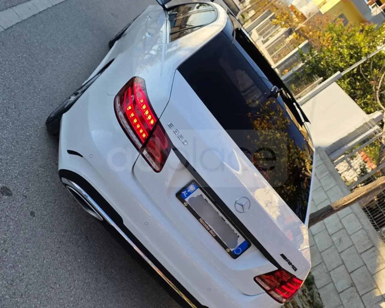 Mercedes-Benz E-Class A207 2015