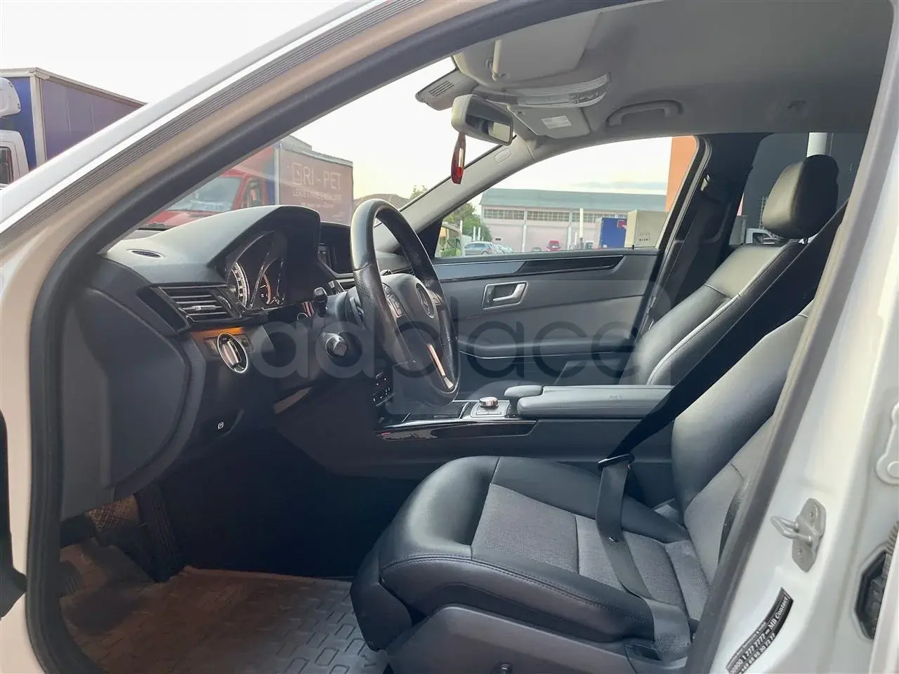 Mercedes-Benz E-Class W212 2013