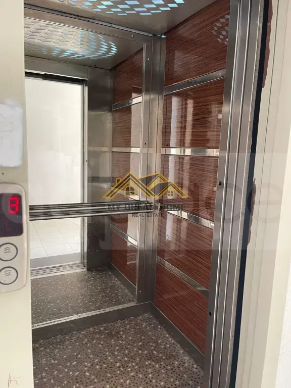 Apartament 70 m² 3 kati