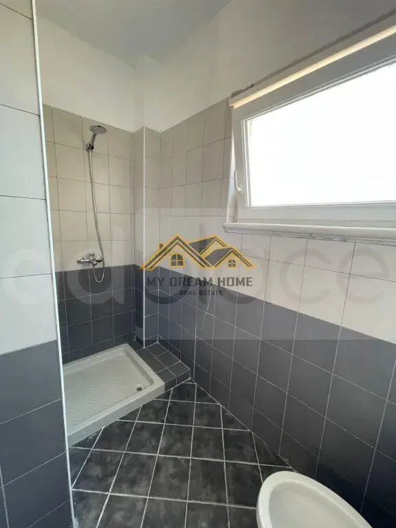 Apartament 70 m² 3 kati