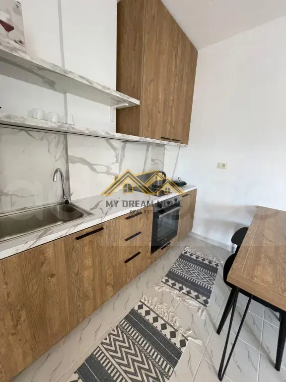 Apartament 70 m² 3 kati