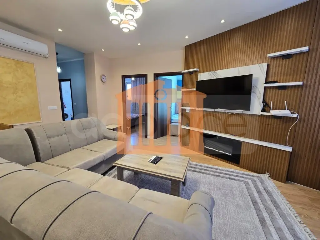 Apartament 4 dhoma 95 m² 2 kati