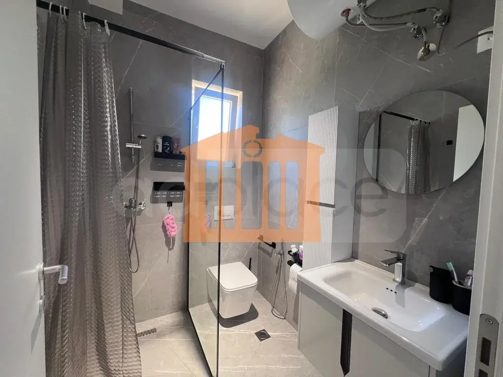 Apartament 40 m² 2 kati