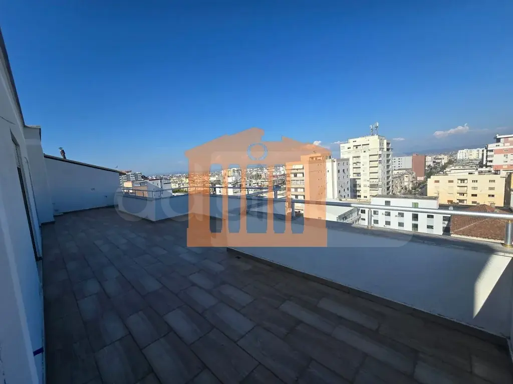 Apartament 148 m² 8 kati