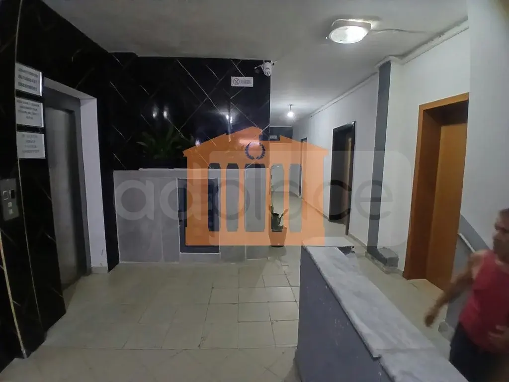 Pasuri të palujtshme komerciale 608 m² 1 kati