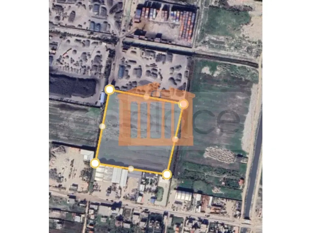 Parcela toke 36500 m²