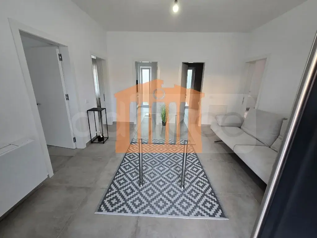 Shtëpi 392 m²