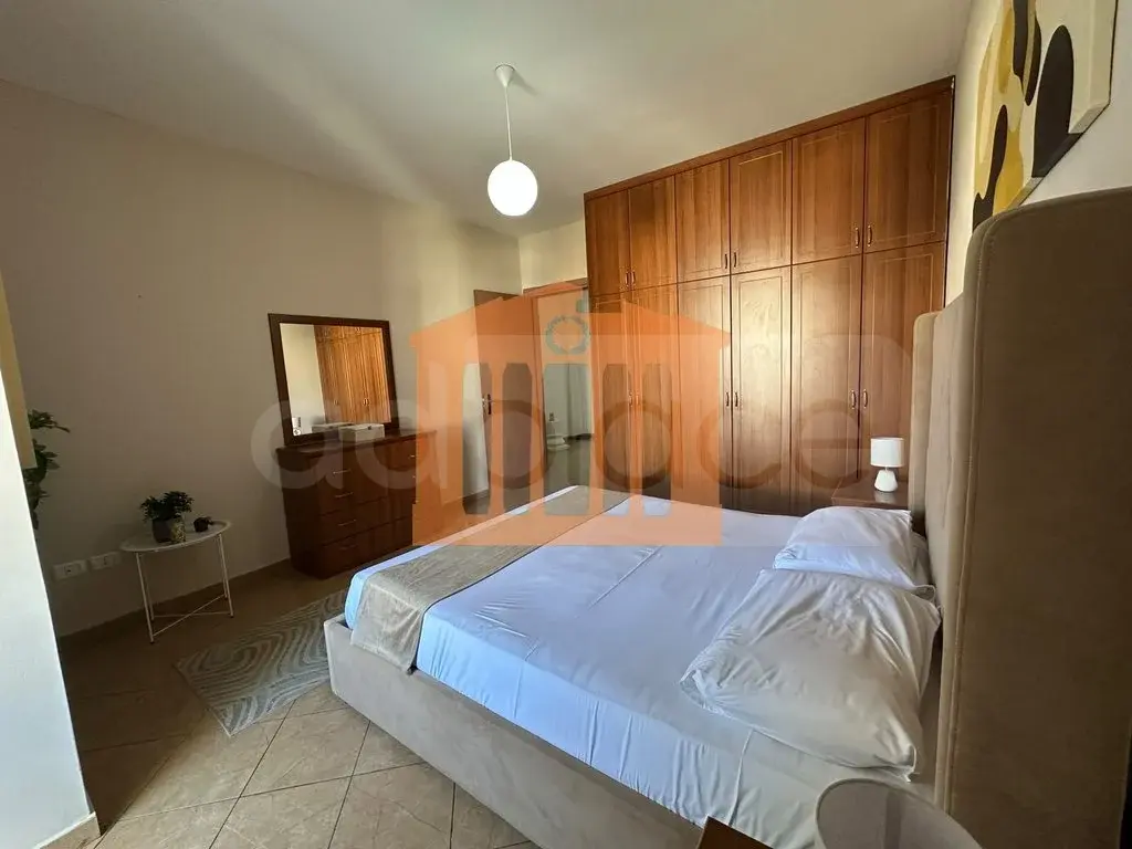 Apartament 2 dhoma 66 m² 4 kati
