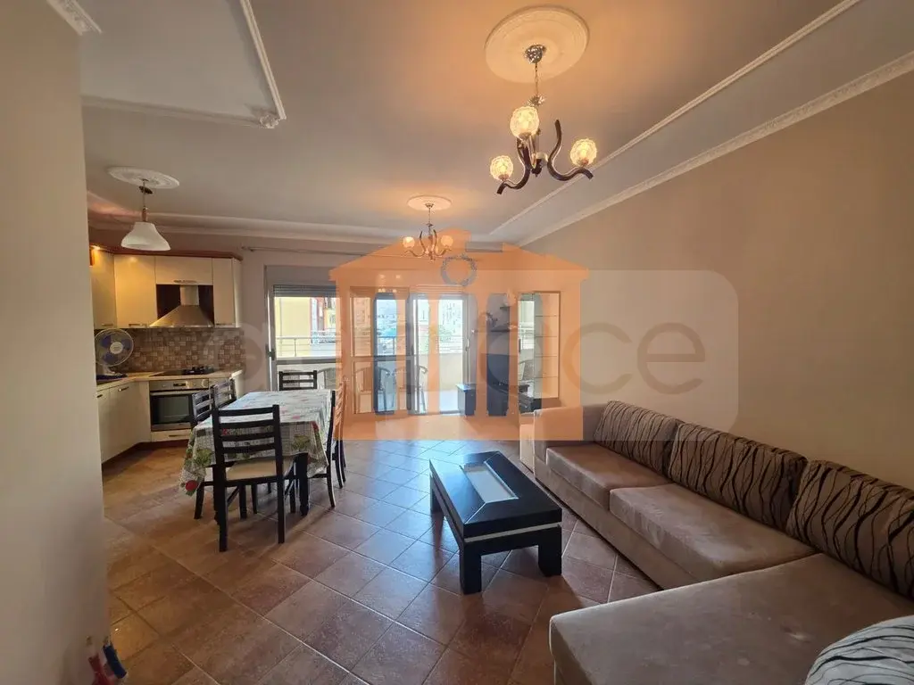 Apartament 3 dhoma 100 m² 3 kati