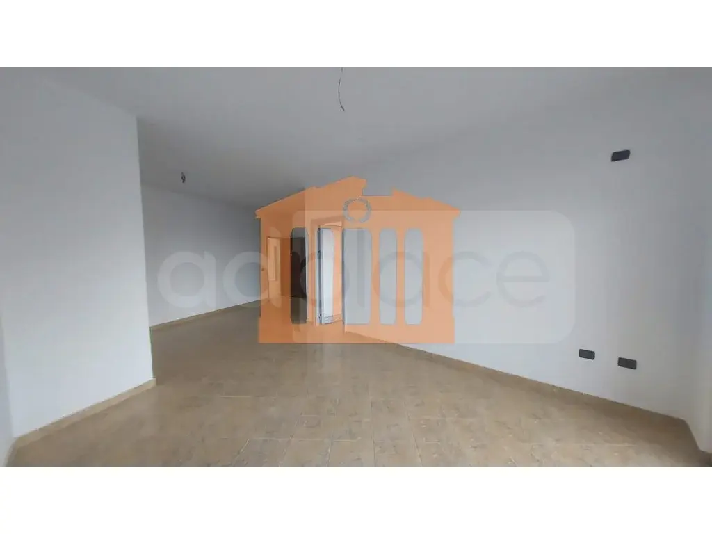 Apartament 85 m² 5 kati