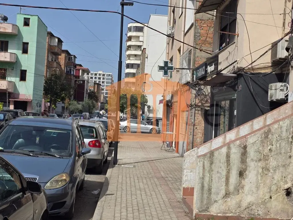 Pasuri të palujtshme komerciale 88 m²