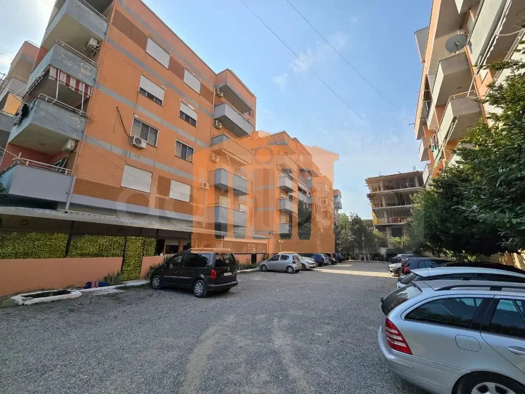 Apartament 88 m² 1 kati
