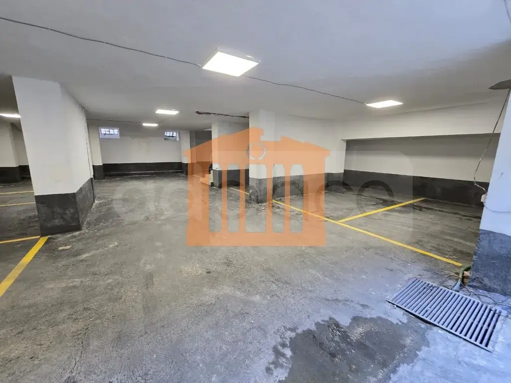Garazh 154 m²