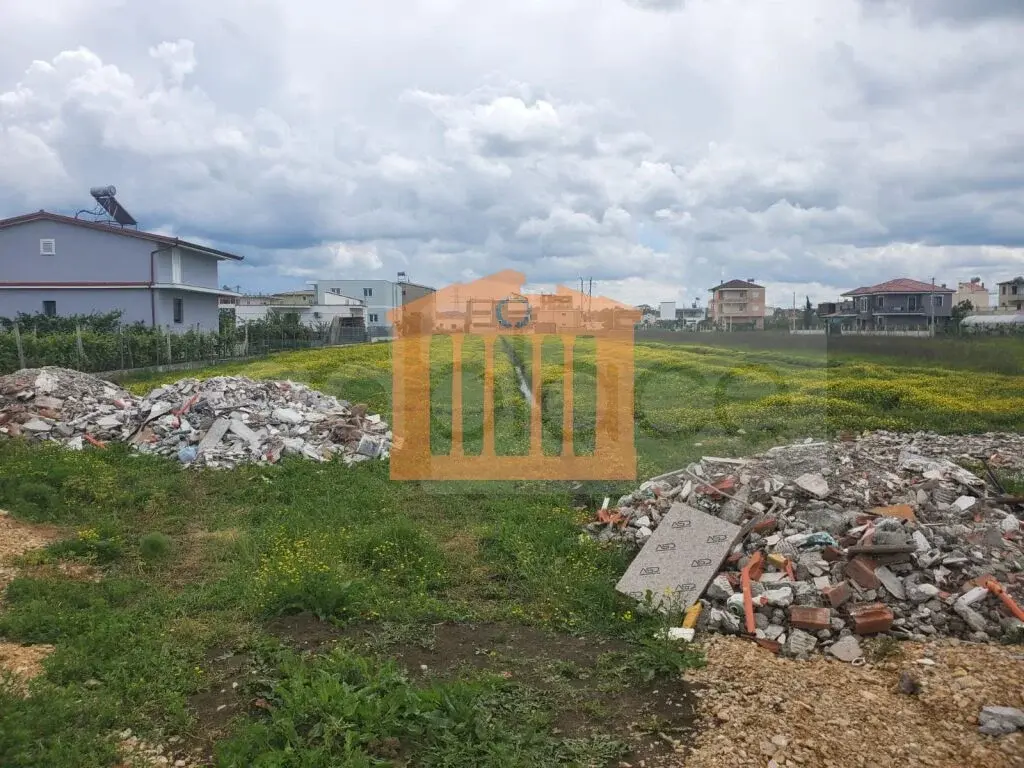 Parcela toke 3920 m²