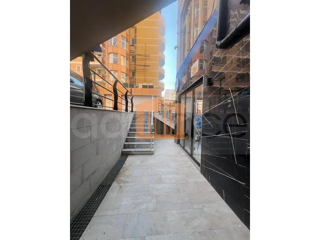 Pasuri të palujtshme komerciale 54 m²