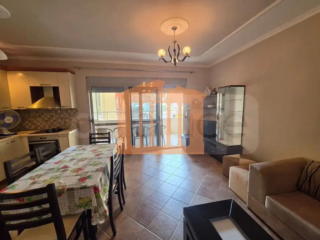 Apartament 3 dhoma 100 m² 3 kati