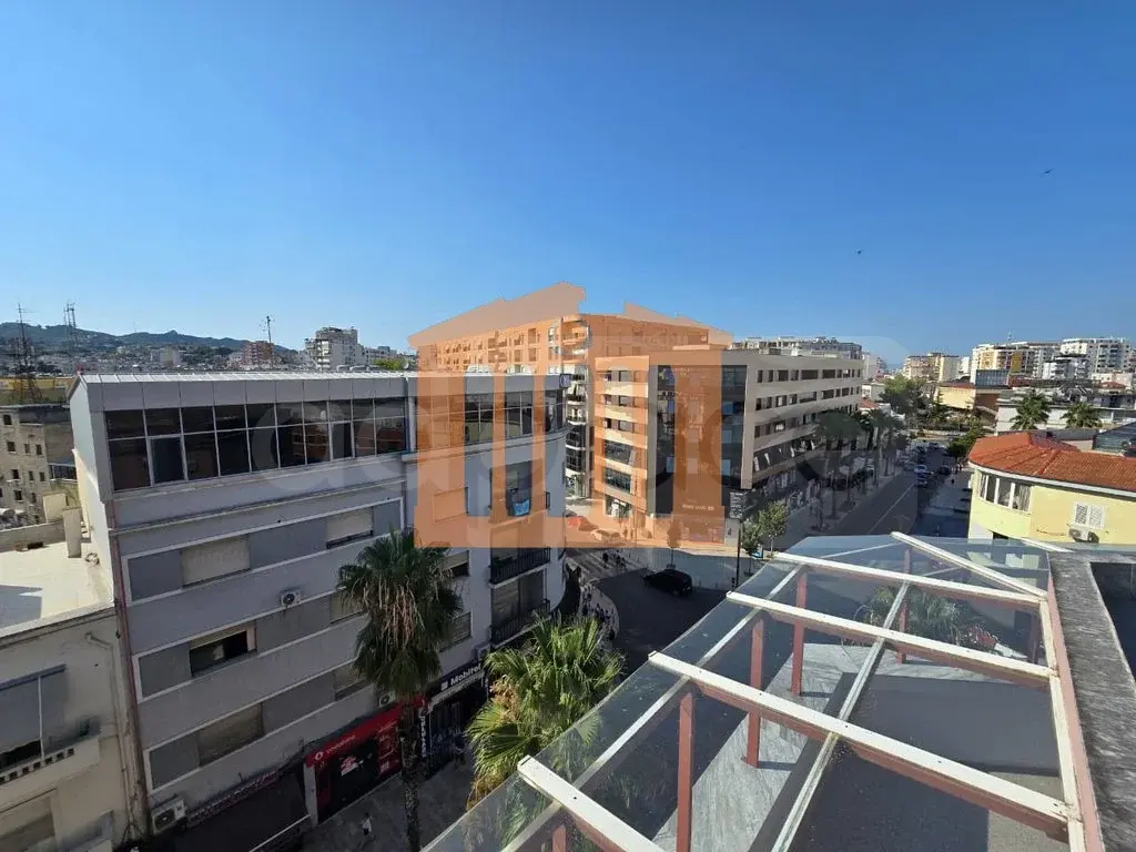 Apartament 2 dhoma 75 m² 5 kati