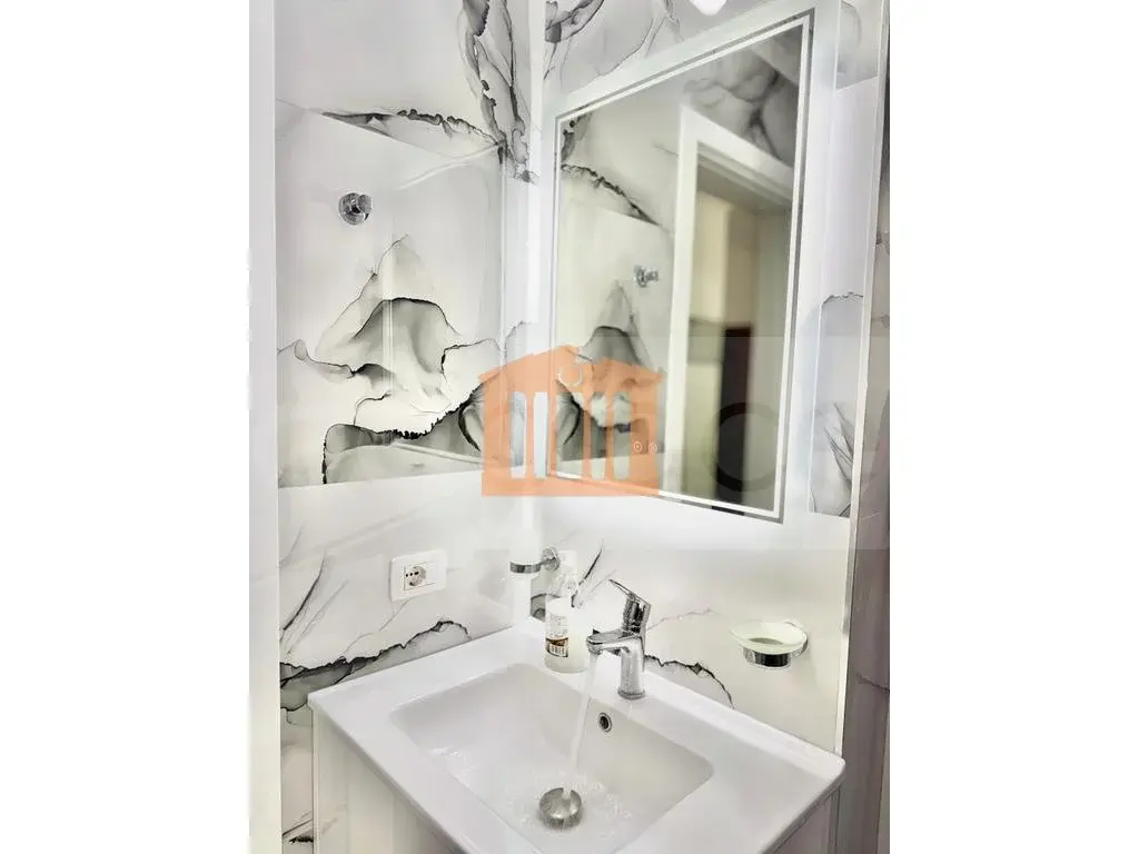 Apartament 2 dhoma 2 kati