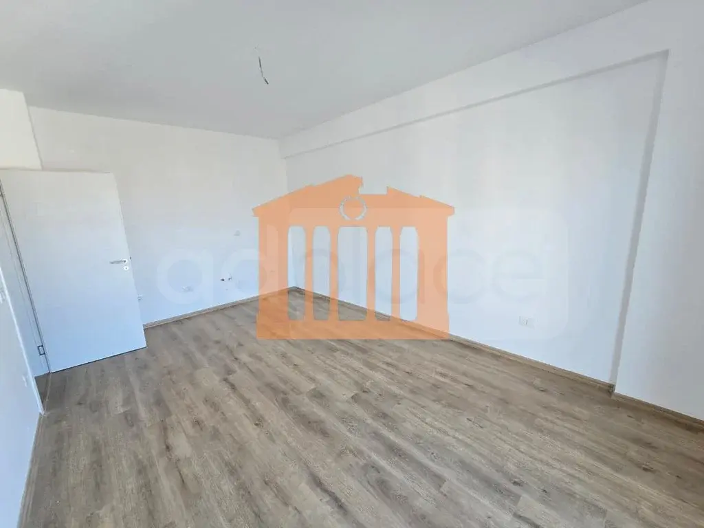 Apartament 53 m² 6 kati