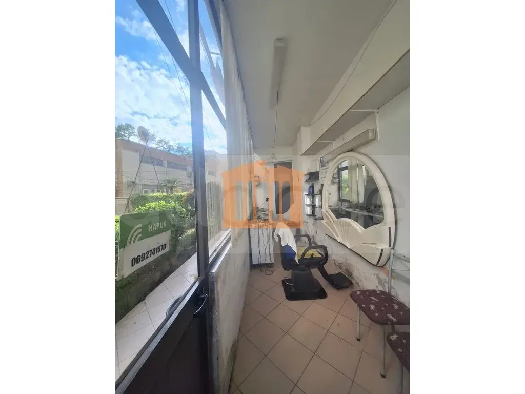 Pasuri të palujtshme komerciale 8 m²