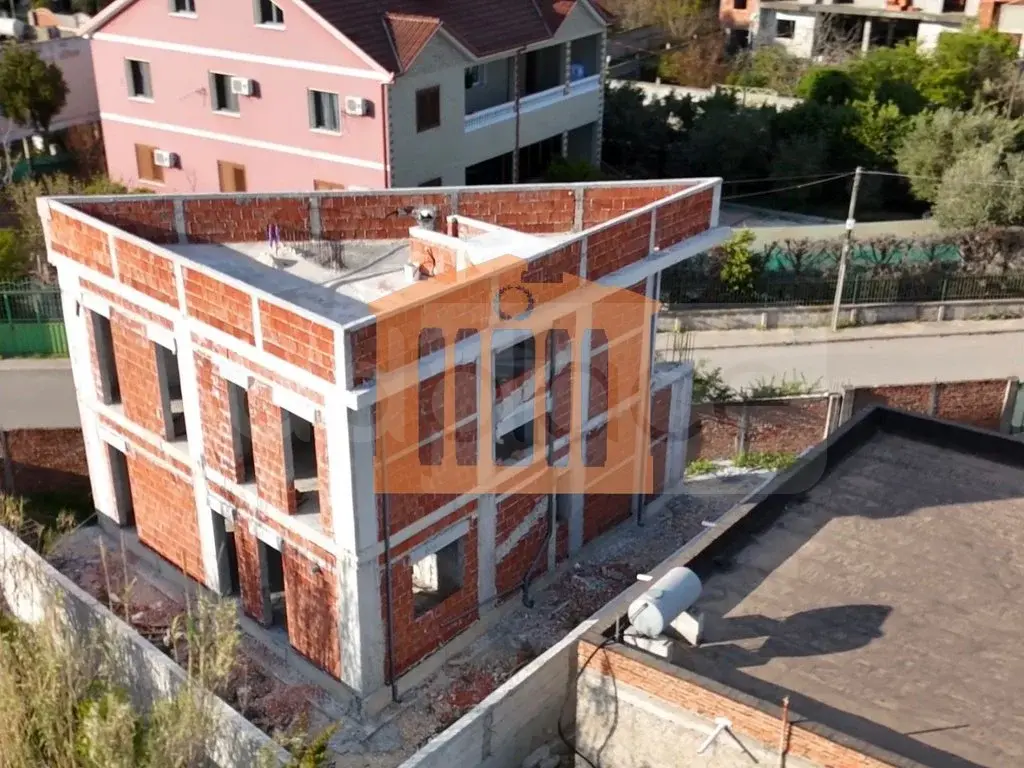 Shtëpi 128 m²