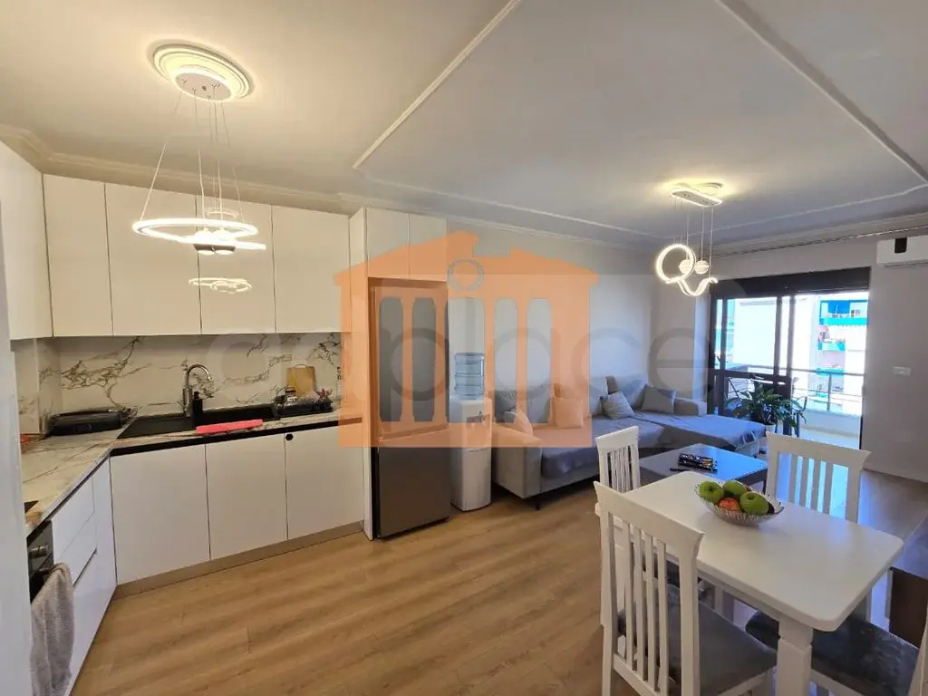 Apartament 63 m² 5 kati