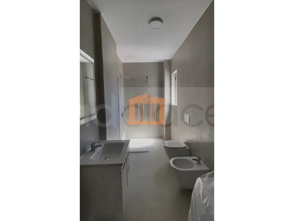 Apartament 45 m² 6 kati