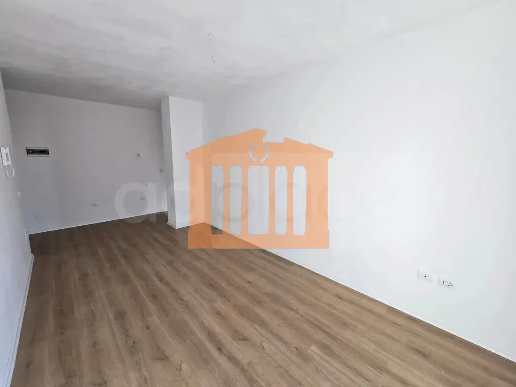 Apartament 74 m² 6 kati