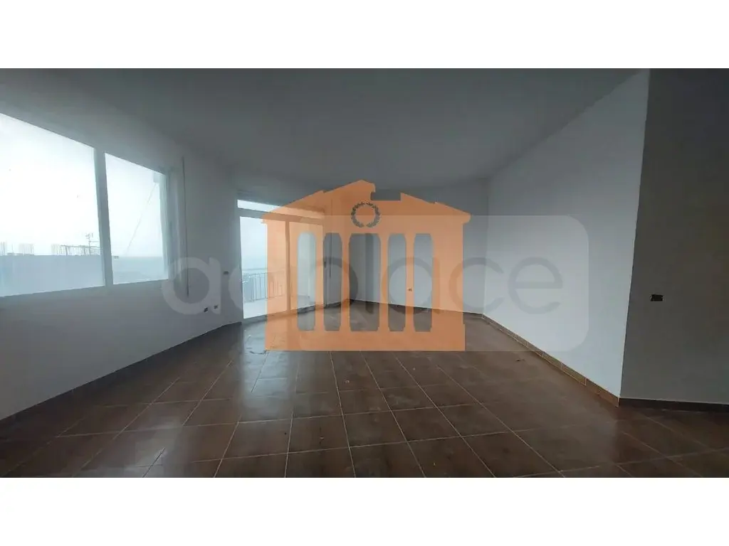 Apartament 75 m² 5 kati