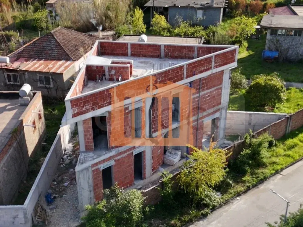 Shtëpi 128 m²