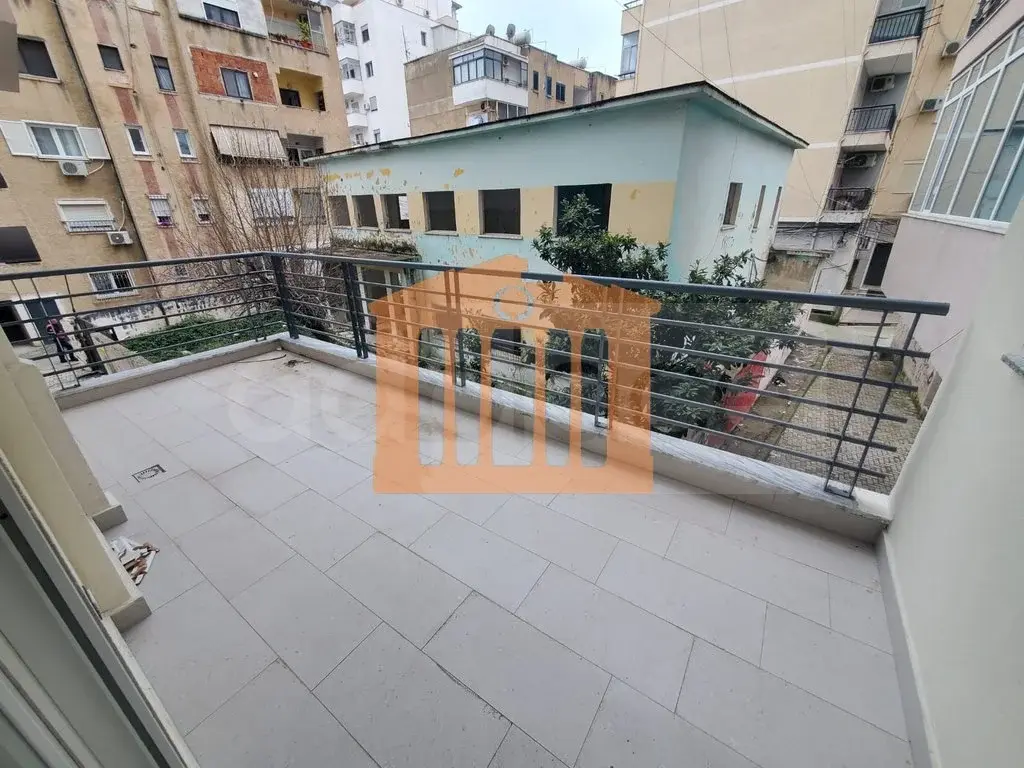 Apartament 88 m² 2 kati