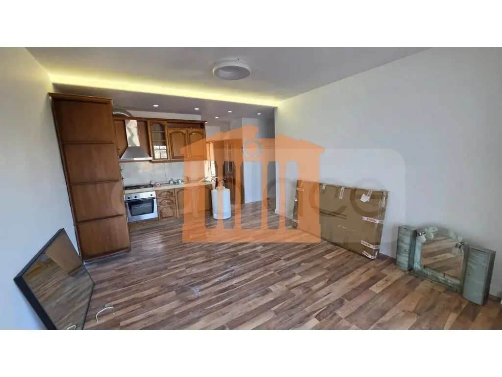 Apartament 70 m² 2 kati