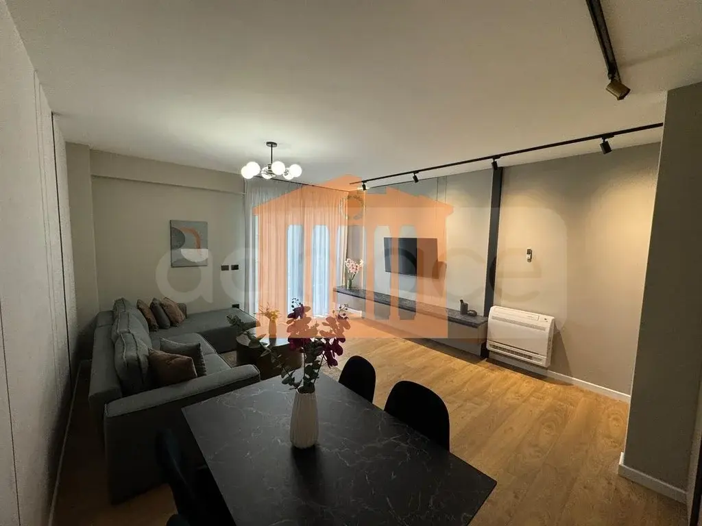 Apartament 80 m² 2 kati