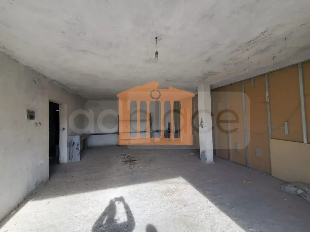 Pasuri të patundshme komerciale 120 m² 1 kati