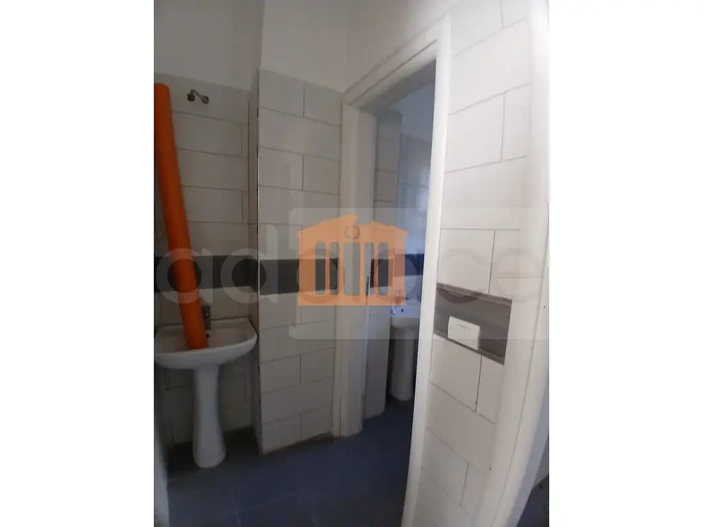Pasuri të patundshme komerciale 100 m²