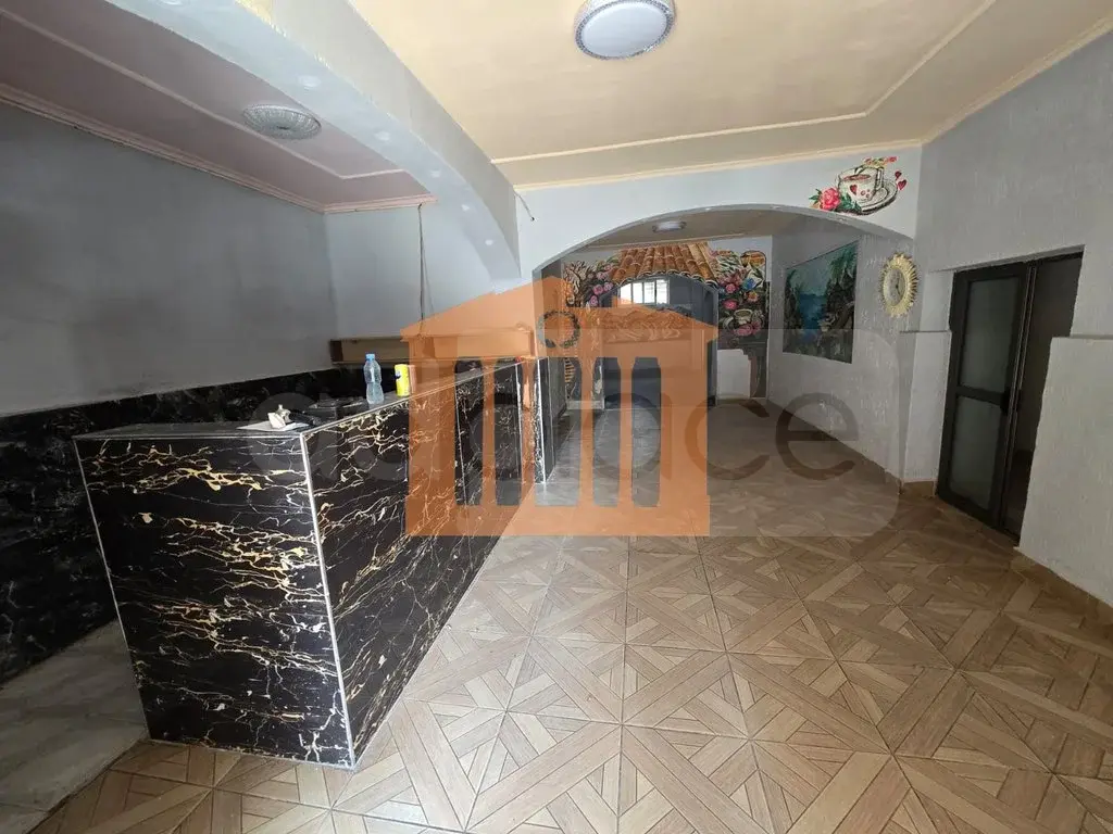 Pasuri të palujtshme komerciale 88 m²