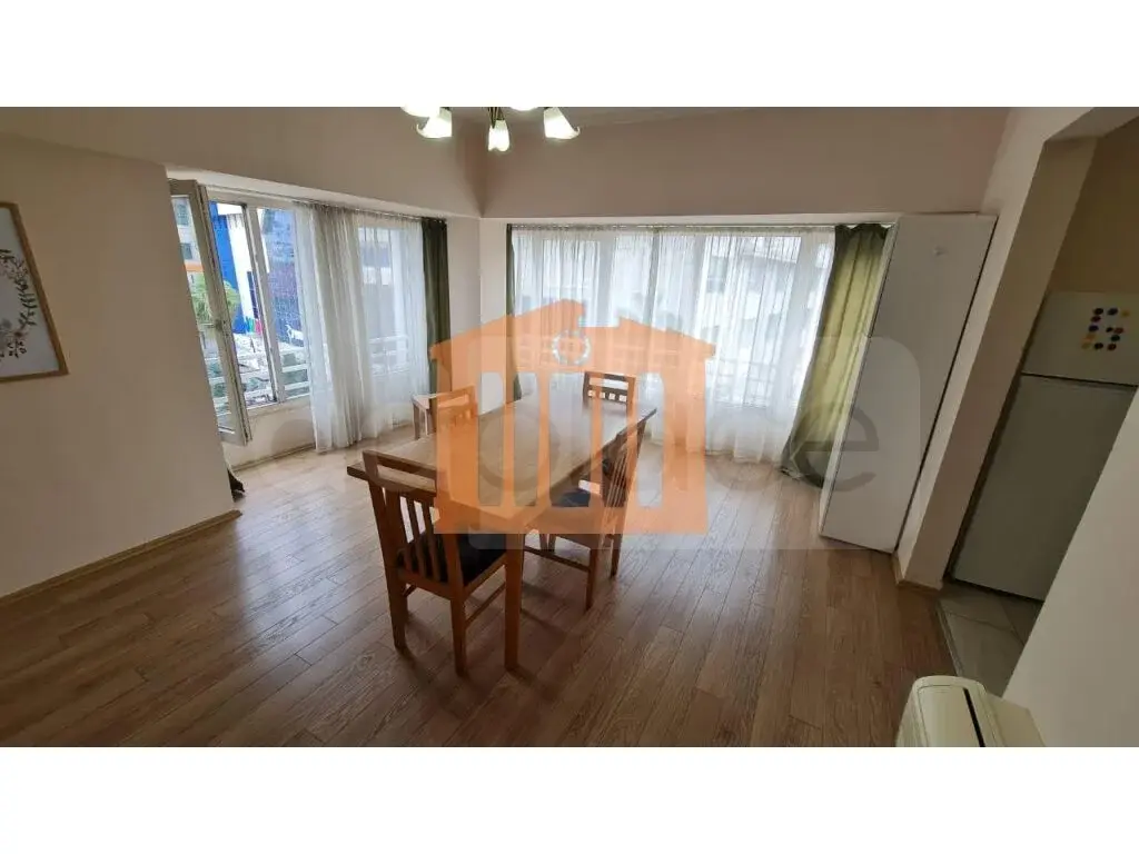 Apartament 4 dhoma 144 m² 4 kati