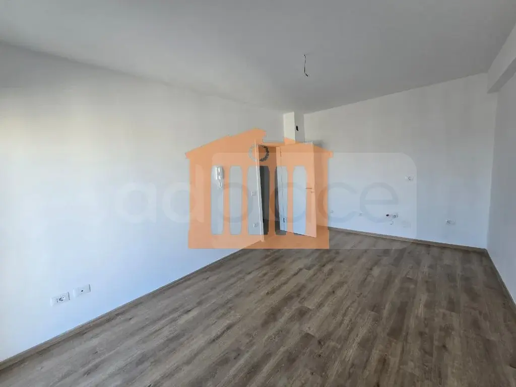 Apartament 53 m² 6 kati
