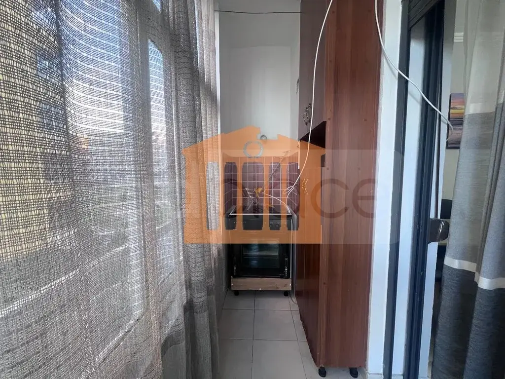 Apartament 2 dhoma 2 kati