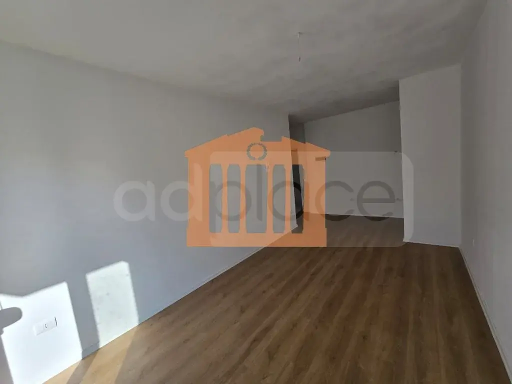 Apartament 74 m² 6 kati